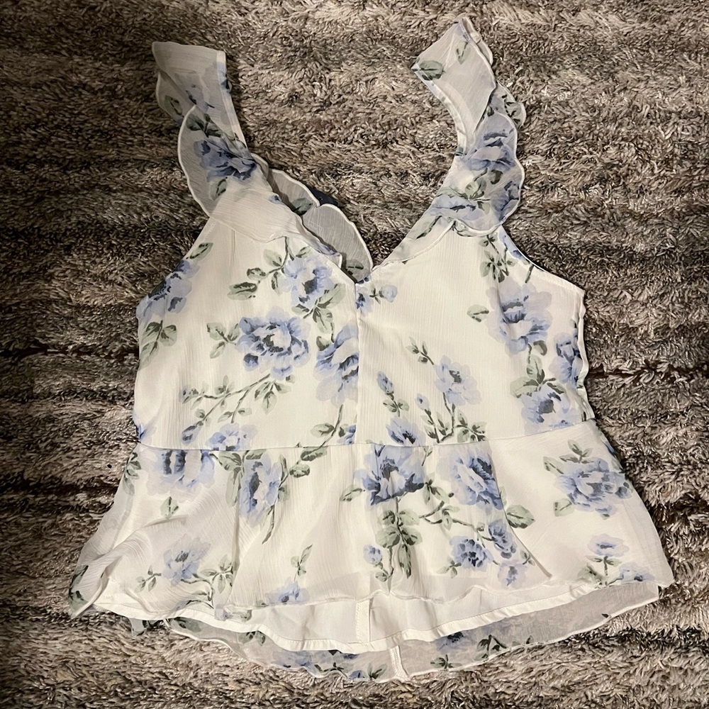 Abercrombie floral top - Picture 2 of 3